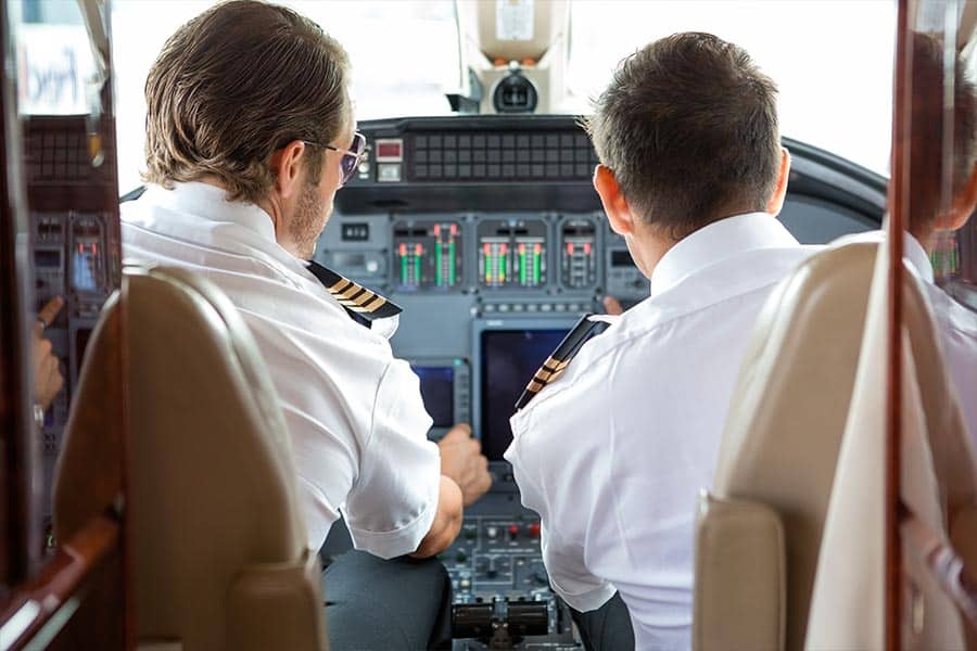 flight schools the flying engineer